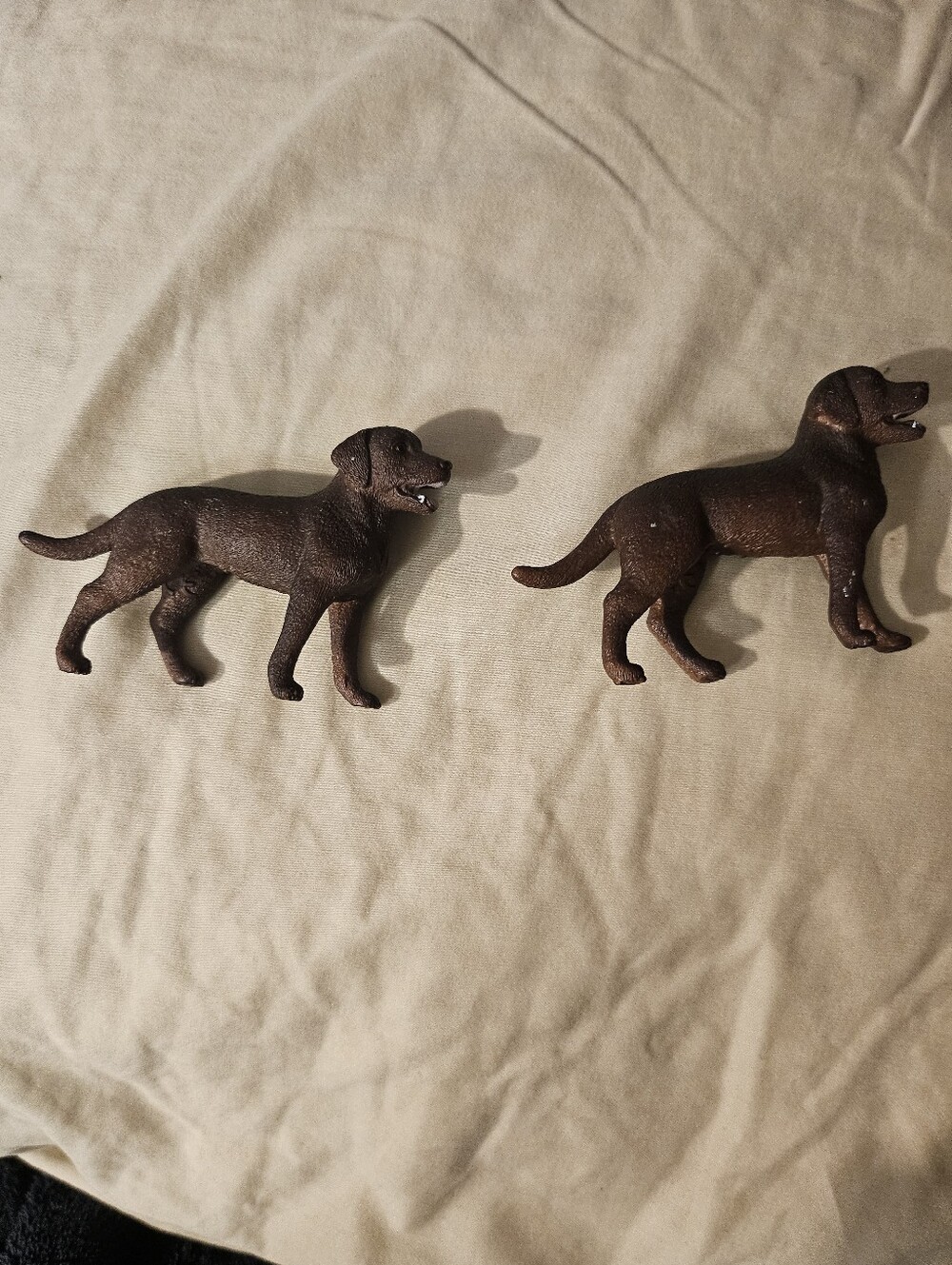 2‎ Schleich 2016 Dog CHOCOLATE LAB Adult Female Labrador Figures Used